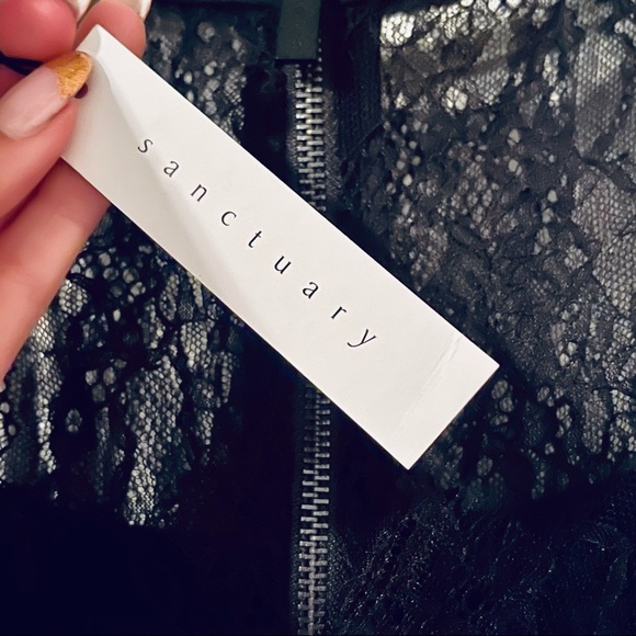 NWT Sanctuary Sleeveless, Lace Top, Zip-up, Black Bodycon Dress 🖤 Size M - Picture 10 of 11